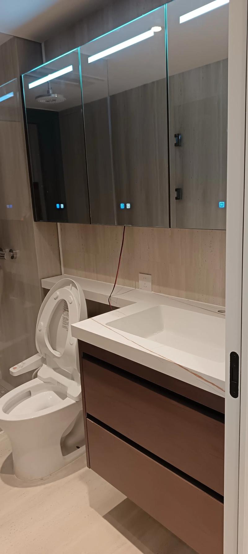 304不銹鋼實心臺面越來越多客戶選擇#不銹鋼櫥柜廠家 #整體