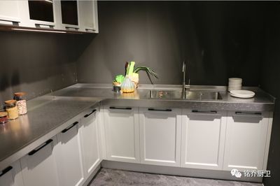 銘喬不銹鋼櫥柜·羅斯托克 流露精致格調的不銹鋼整體櫥柜之選