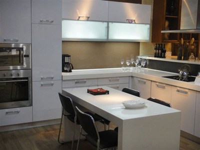 斯沃德不銹鋼櫥柜 德式時(shí)尚與現(xiàn)代廚房的完美融合